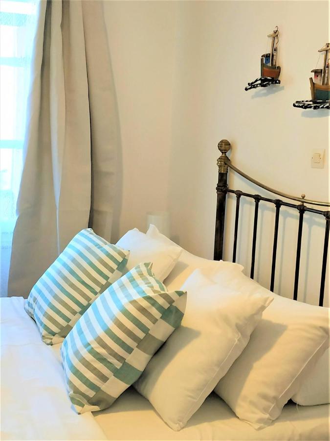 My Little Suites Ermoúpoli Extérieur photo