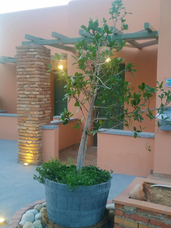 My Little Suites Ermoúpoli Extérieur photo